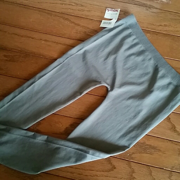 TJ Maxx Kids' Leggings - Picture 2 of 5